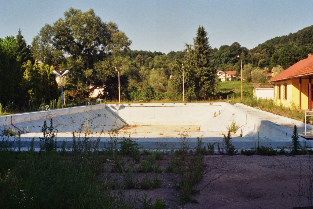 Bosnia. Lipnica. Swimming Pool. © trashbus, 2016