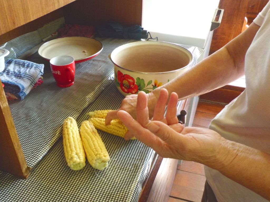 Mother and Corncobs. Summer is a Ghost from the Past. Lipnica,Tuzla, BiH. 2013. © Trashbus ǀ Renata Britvec