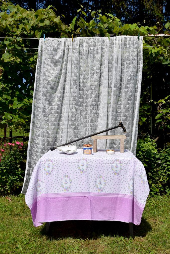 Ashtray, Cane, and Soap II. Her Spirit and Her Things. Lipnica – Tuzla, BiH. 2018 © Trashbus ǀ Renata Britvec